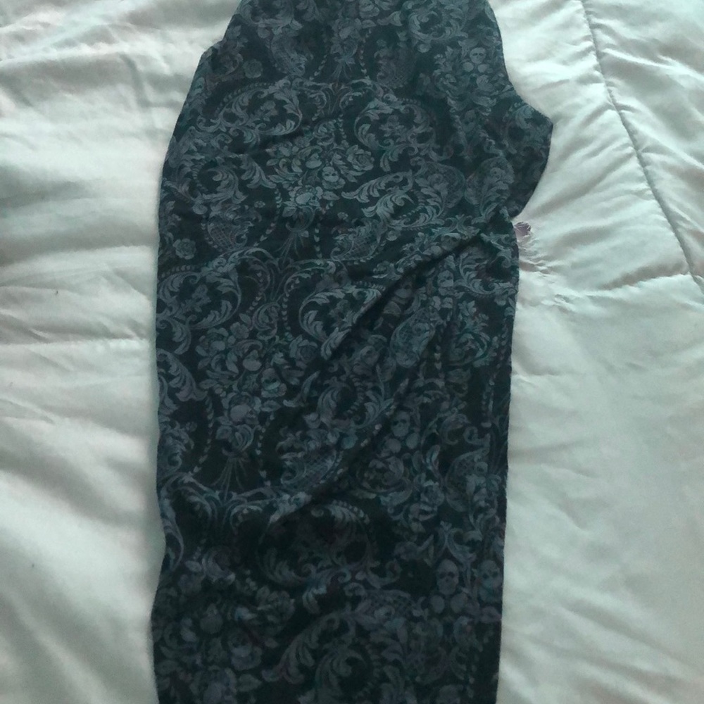 Lace and Skull leggings